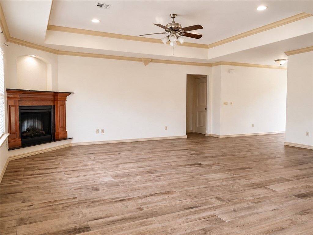 Dixieland Crossing - Residential Lease