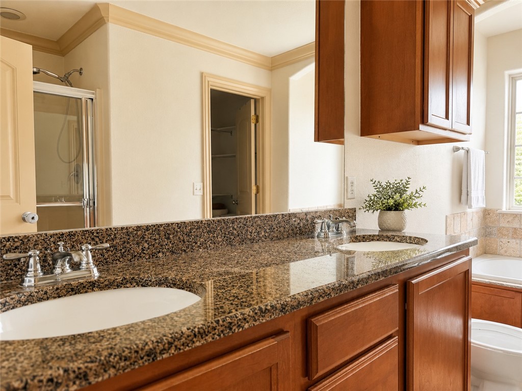 Dixieland Crossing - Residential Lease