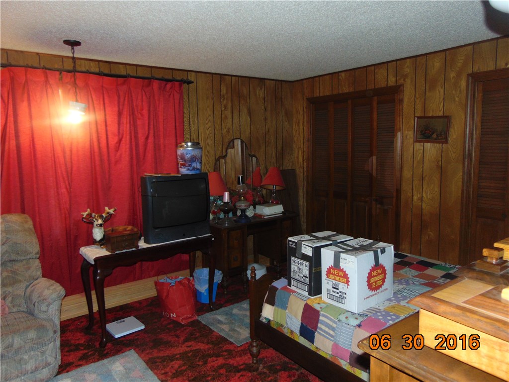 Oak Grove Outlots - Residential