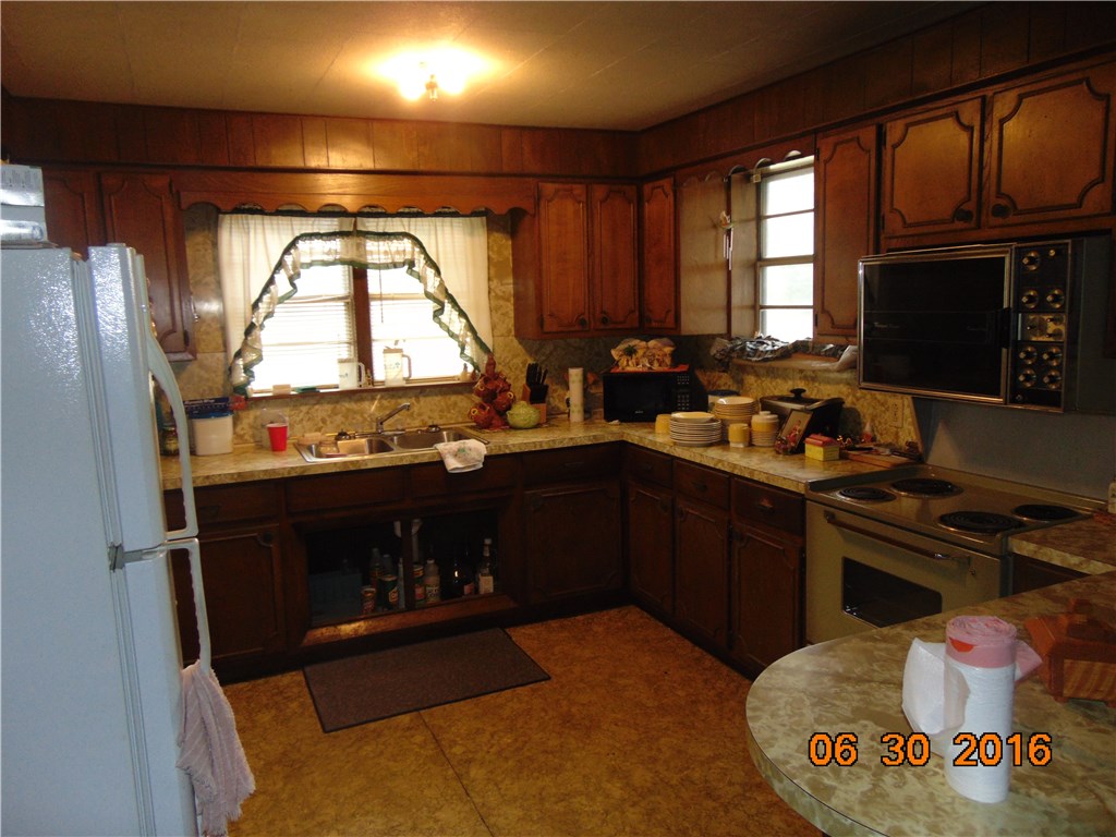 Oak Grove Outlots - Residential