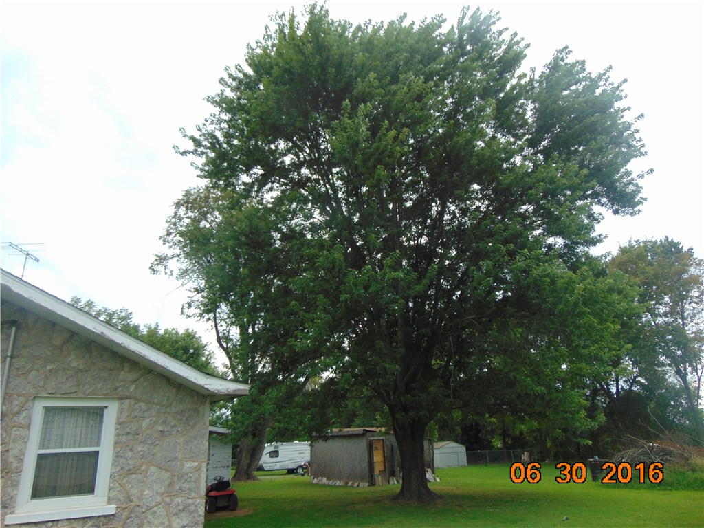 Oak Grove Outlots - Residential
