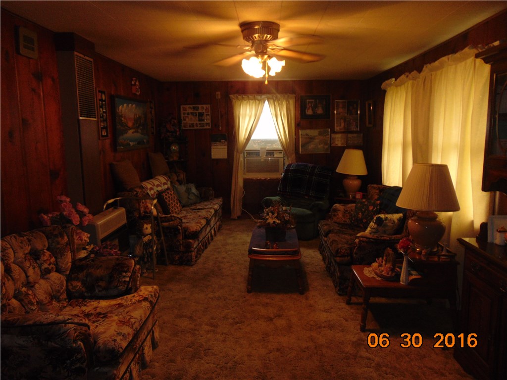 Oak Grove Outlots - Residential