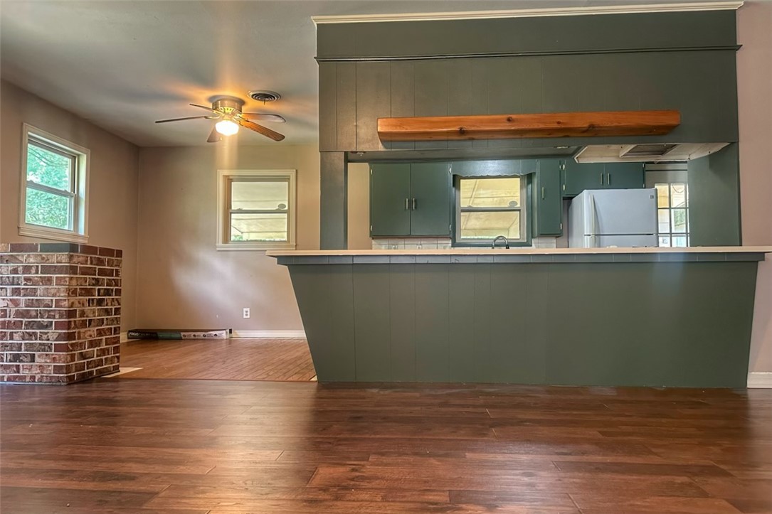 Pine Crest Hill - Residential