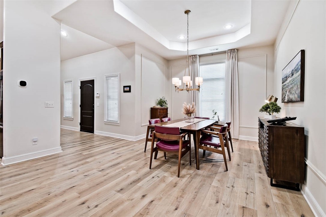 Windsor Manor - Residential