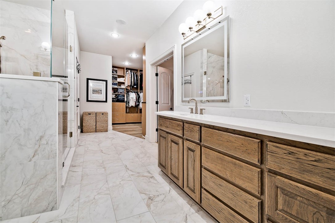 Windsor Manor - Residential