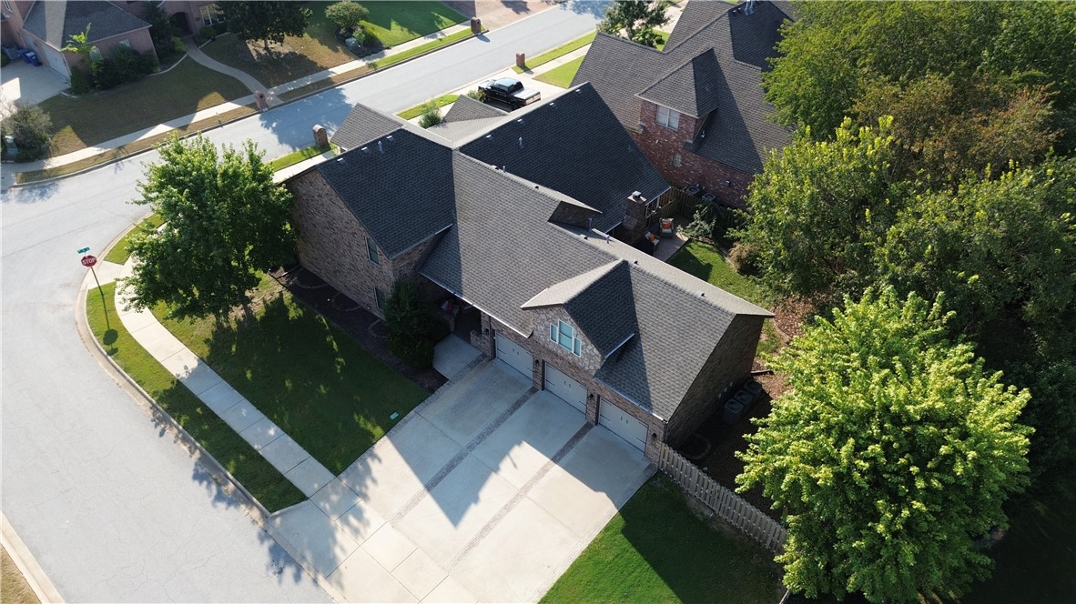 Windsor Manor - Residential