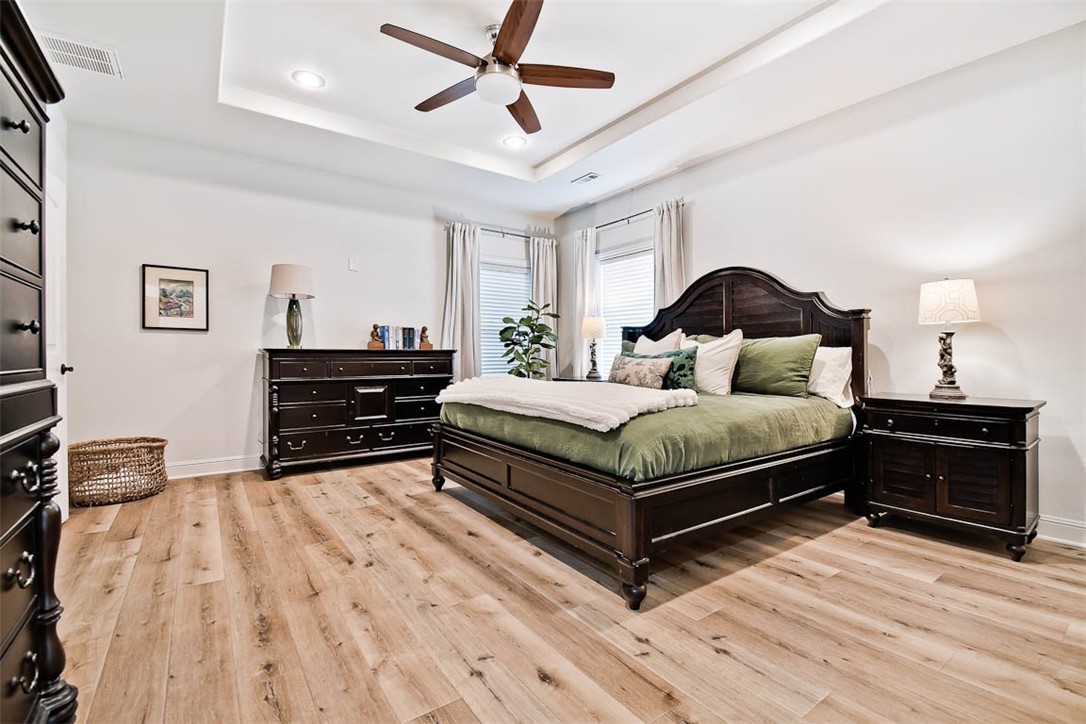 Windsor Manor - Residential