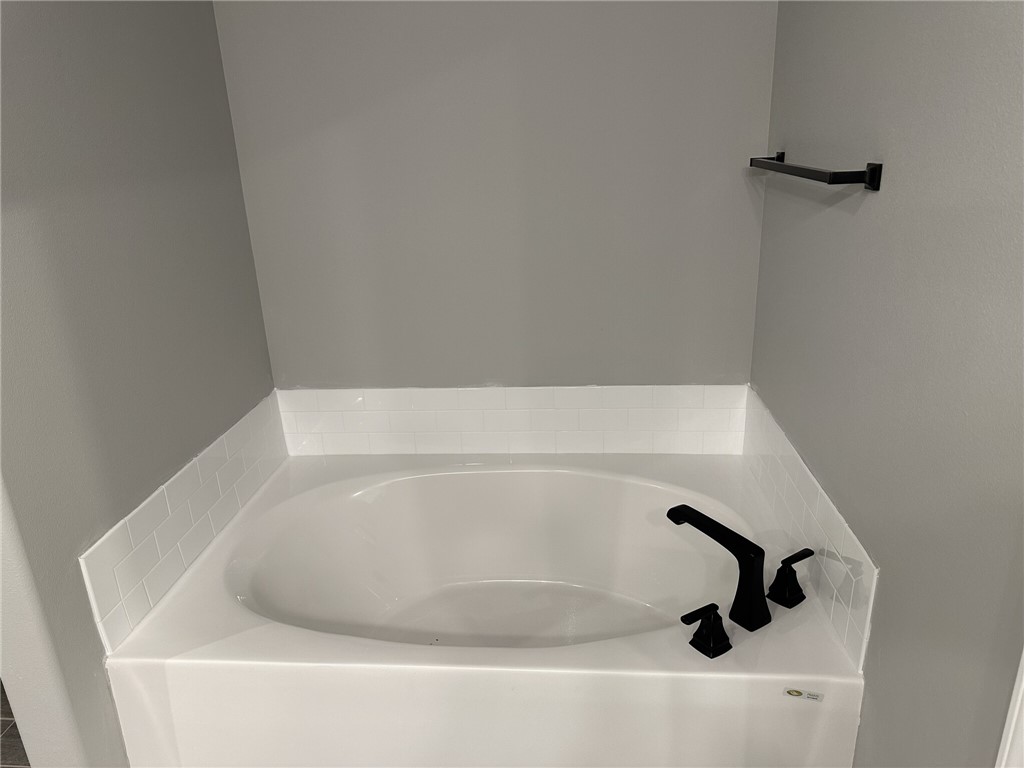 Prairie Brook - Residential Lease