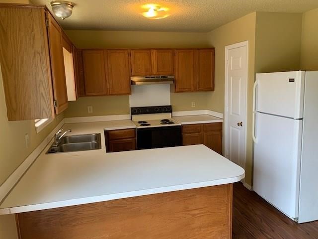 Walnut Park Add Ph III - Residential Lease