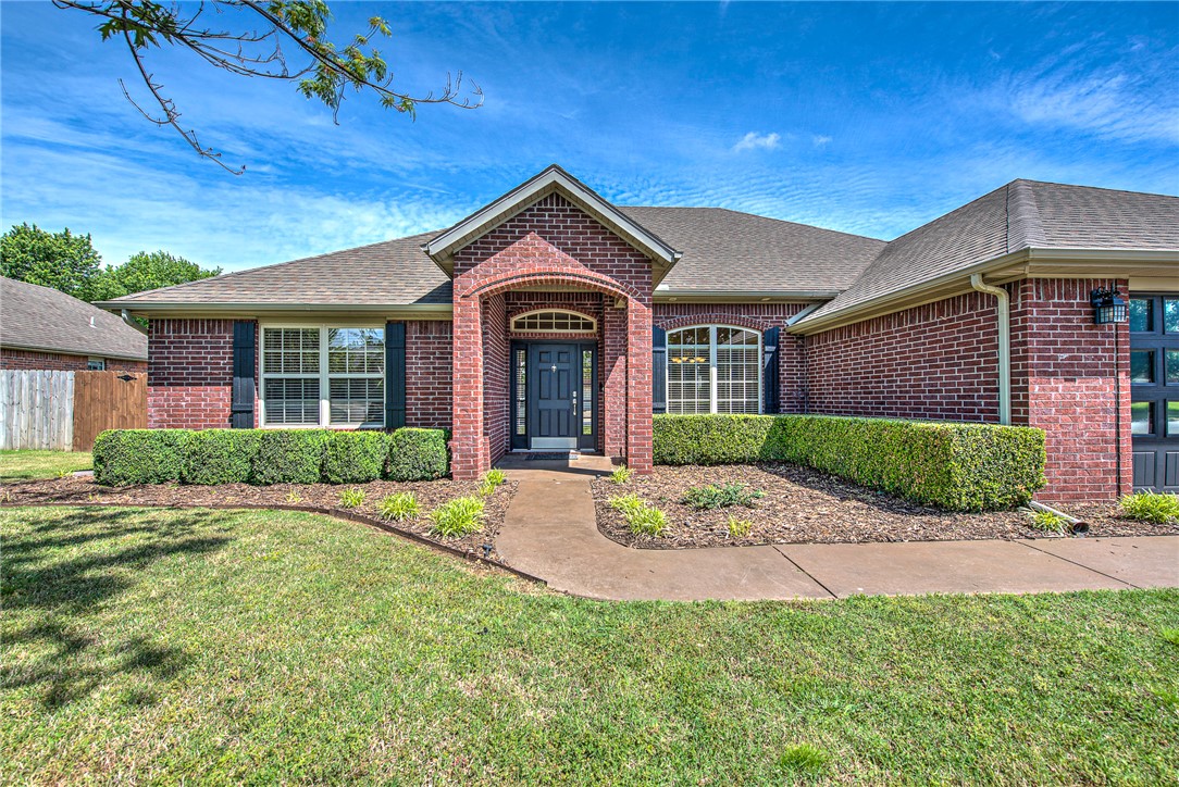 Meticulously maintained brick home on a 1/4-acre lot in desirable Southwest Bentonville. This carpet-free residence boasts 10-foot ceilings in the living room, kitchen, and foyer, plus a dramatic 9-foot tray ceiling in the primary suite. Upgrades include 5/8" carbonized bamboo flooring throughout and new LED recessed lighting. The kitchen, laundry, and both bathrooms feature freshly repainted solid oak cabinetry paired with granite tile countertops. The fourth bedroom doubles as an executive flex office with French doors and a large closet. 2-10 Home Warranty provided

Outside, enjoy custom-stained concrete walkways and a modern glass-insulated garage door. Nestled in an established neighborhood with a low $225/year POA (pool & playground), you’re steps from a public park and minutes from the new Walmart HQ, NW Arkansas National Airport and Bentonville Community Center. Freshly repainted trim, wainscoting, and neutral tones make this quality-built home truly move-in ready!