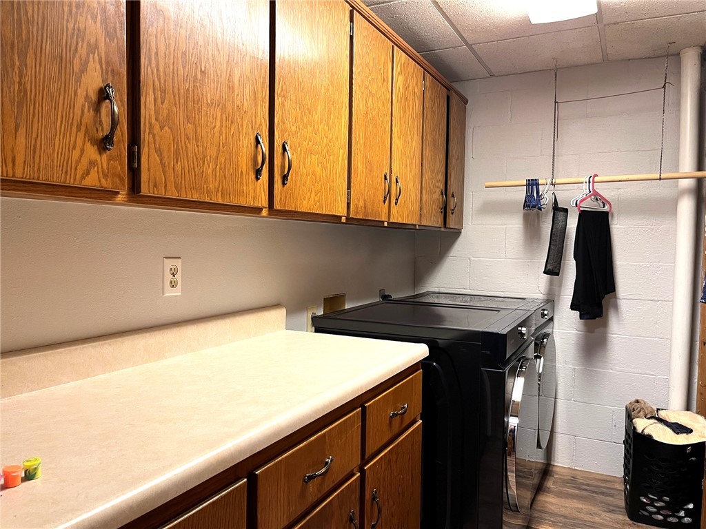 10-19-33 RURAL - Residential