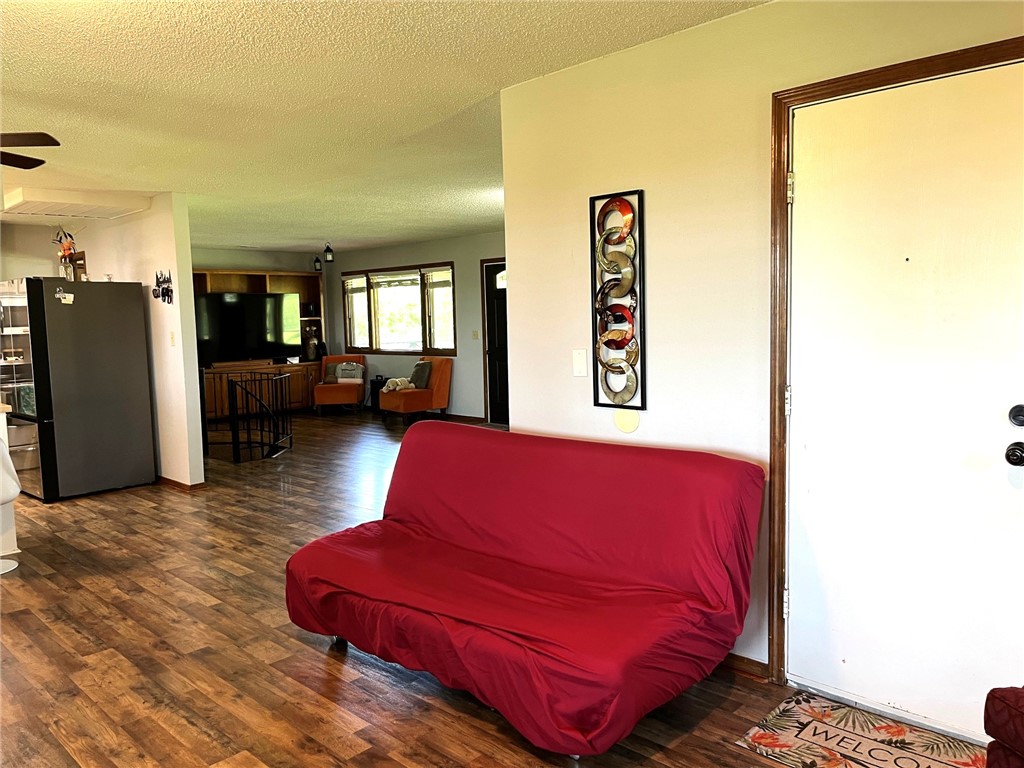 10-19-33 RURAL - Residential