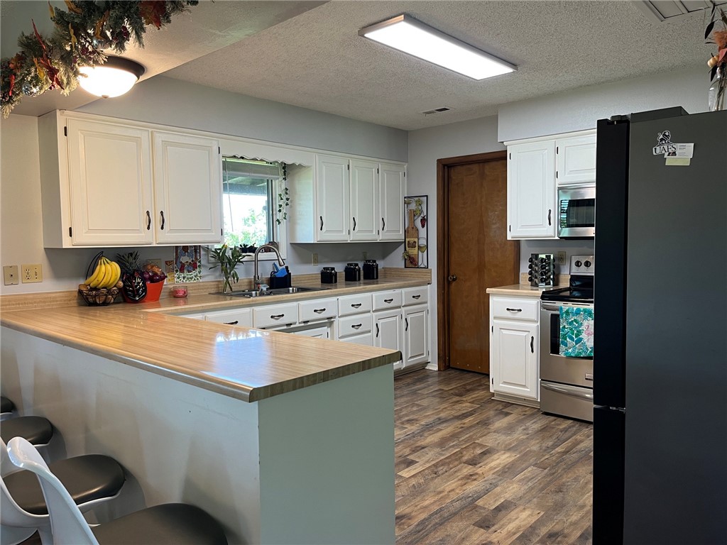 10-19-33 RURAL - Residential