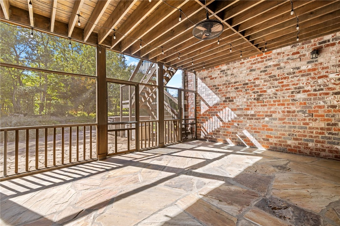 Creekside Sub Rogers - Residential