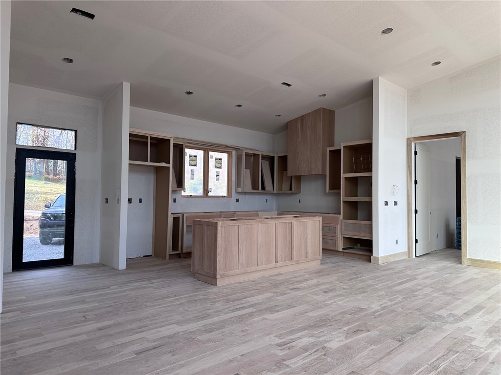 Queensborough Sub Bvv - Residential