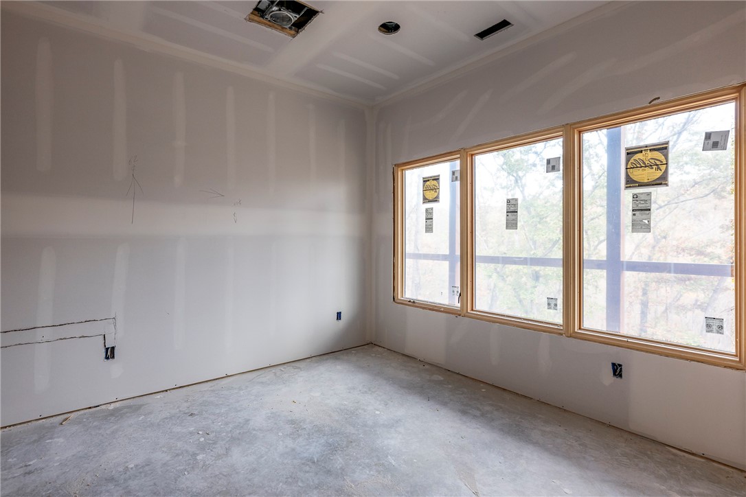 Queensborough Sub Bvv - Residential