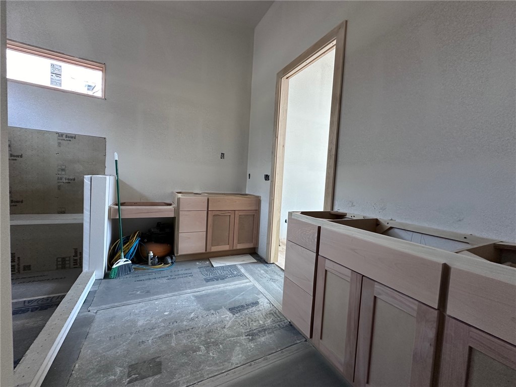 Queensborough Sub Bvv - Residential