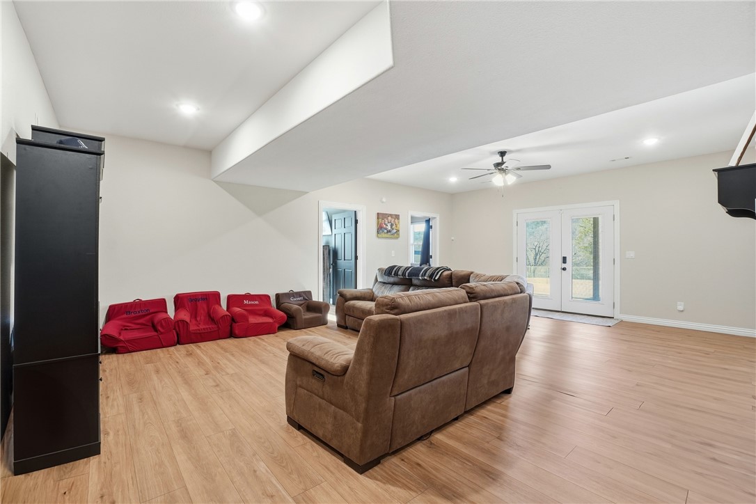 Unit 106 Holiday Island - Residential