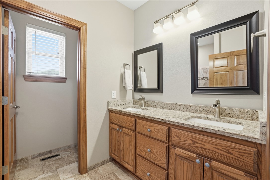 Unit 106 Holiday Island - Residential