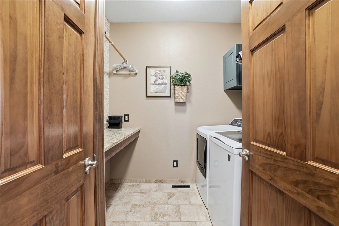 Unit 106 Holiday Island - Residential