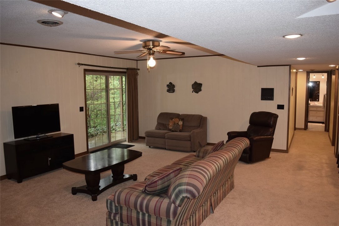 Summit Heights Rogers - Residential
