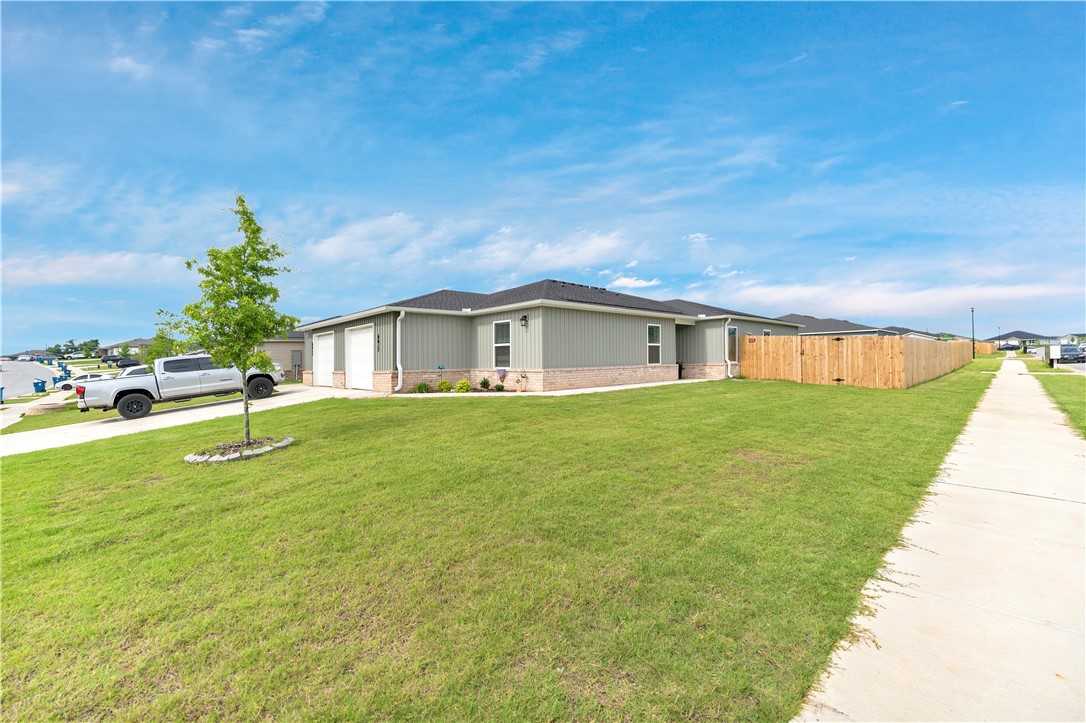 WOODWARD PARK PH II-HIGHFILL - Residential