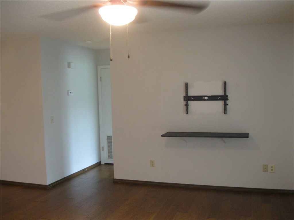 Metfield Courts Bvv - Residential Lease