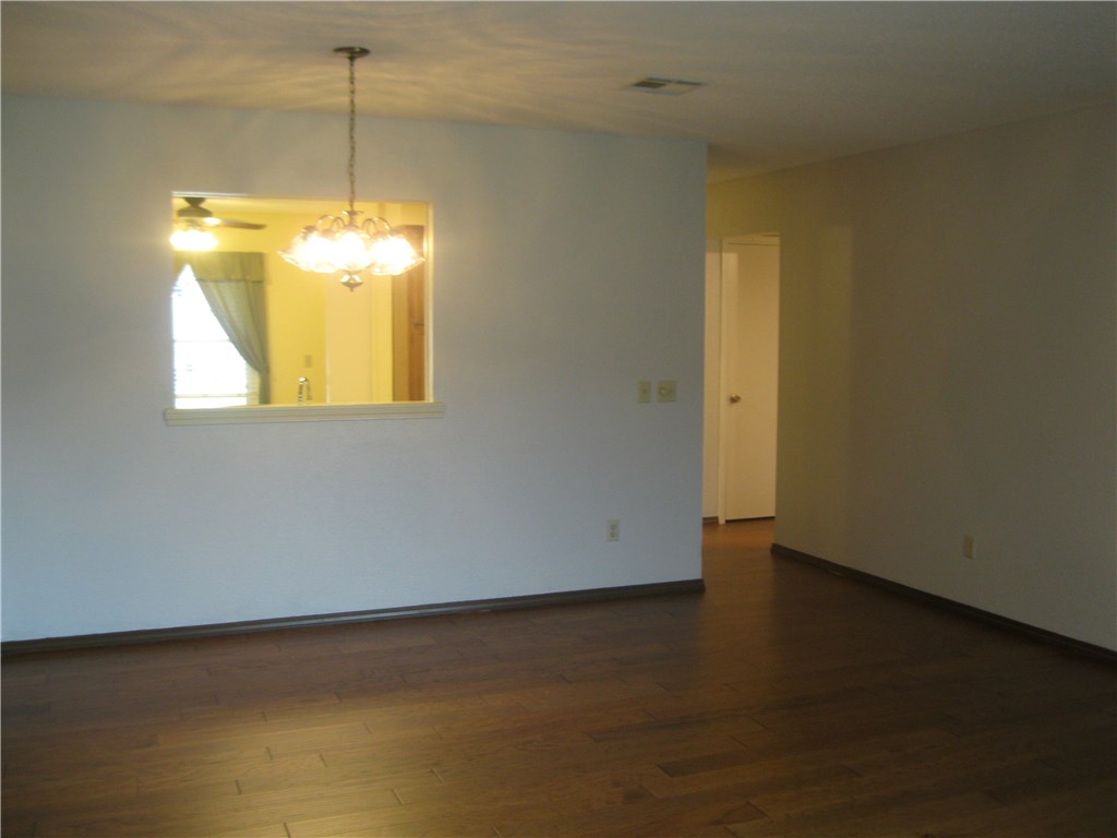 Metfield Courts Bvv - Residential Lease