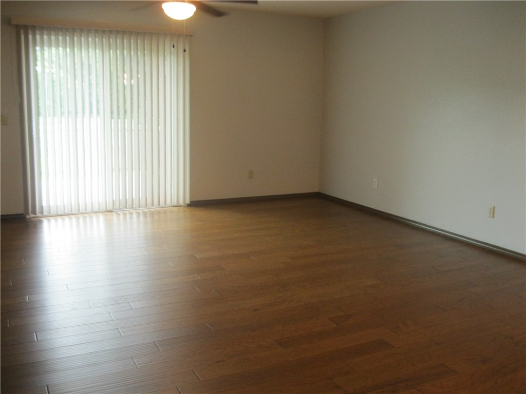Metfield Courts Bvv - Residential Lease