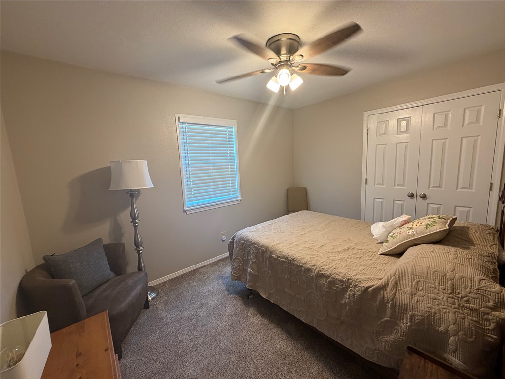 OAK RIDGE ESTATES 1 - Residential