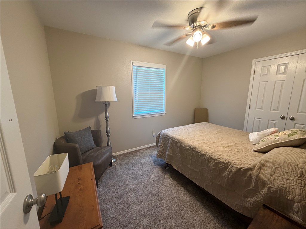 OAK RIDGE ESTATES 1 - Residential