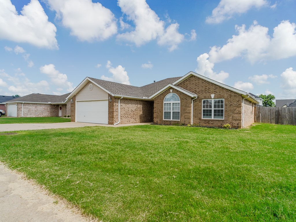 Windwood Sub Ph Iii Bentonville - Residential Lease