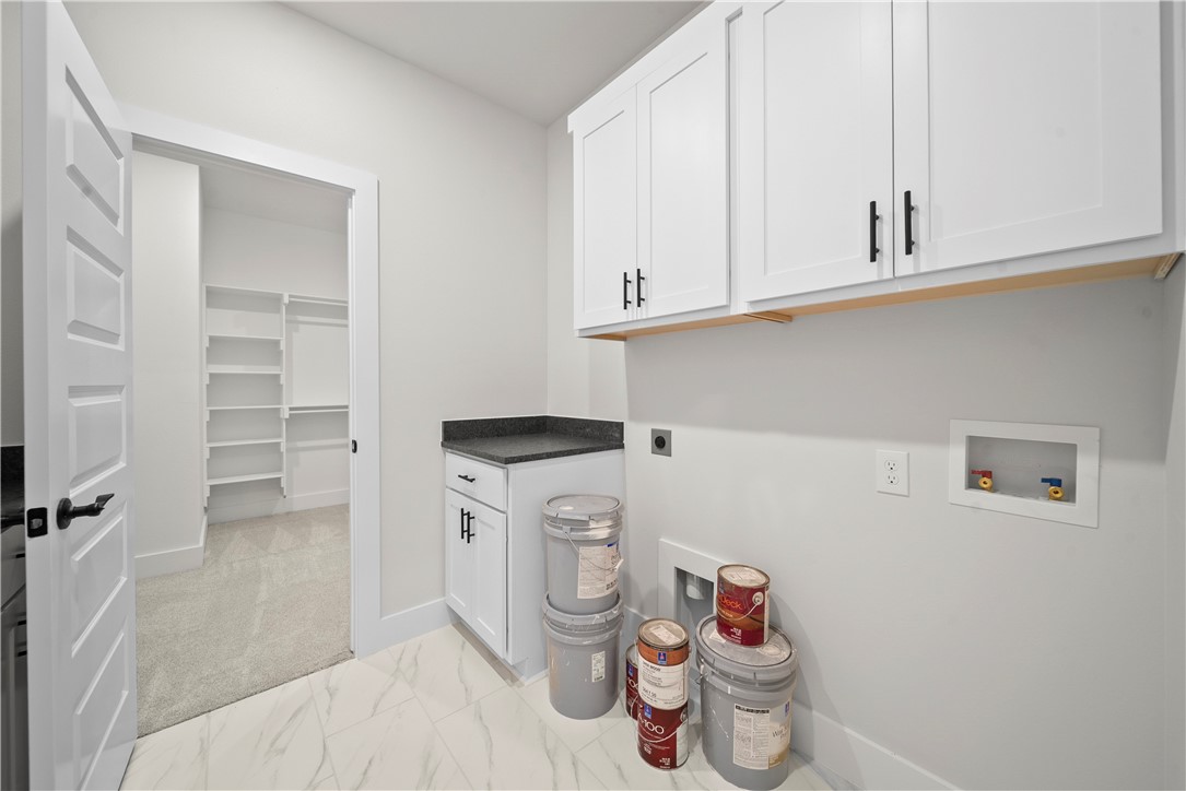 MAPLE ESTATES PH III-CENTERTON - Residential