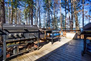 Jenkins Lakefront Pines - Residential
