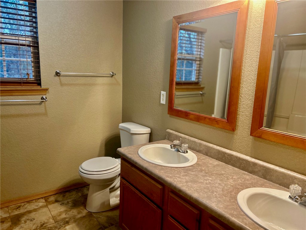 Essex Sub Bvv - Residential Lease