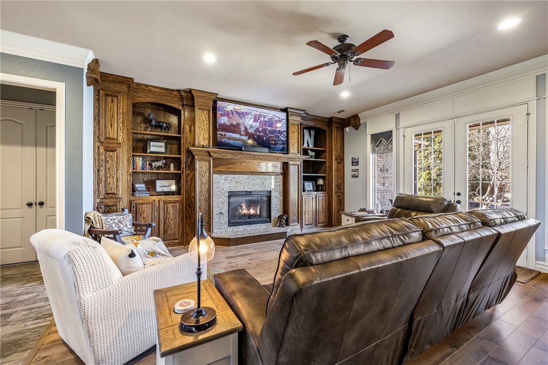 Thornbury Sub Ph Iii Springdale - Residential