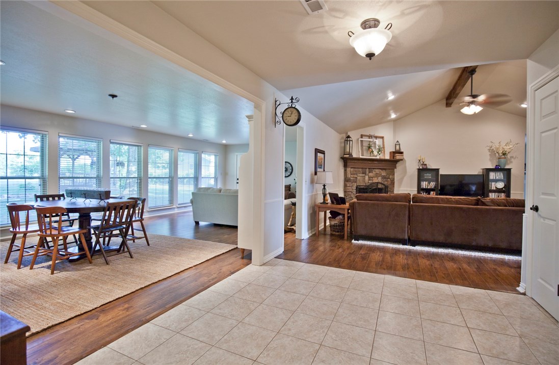 Heritage West Add 2nd Rogers - Residential