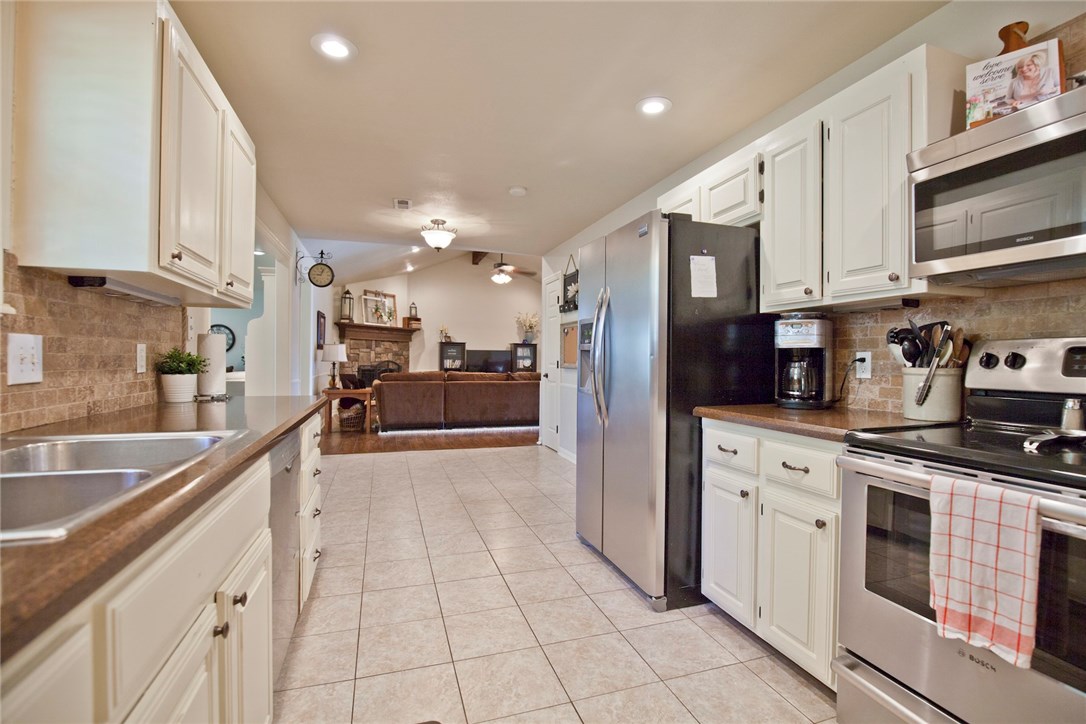 Heritage West Add 2nd Rogers - Residential