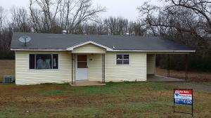 Located at the end of the street is where you will find this quaint little home that is waiting your personal touch. Large yard for hobby gardening or pets.  Sold As Is, Case # 031-219397, must be bid online at www.hudhomestore.com, property managed by Chronos Solutions, Inc, www.chronossolutions.com