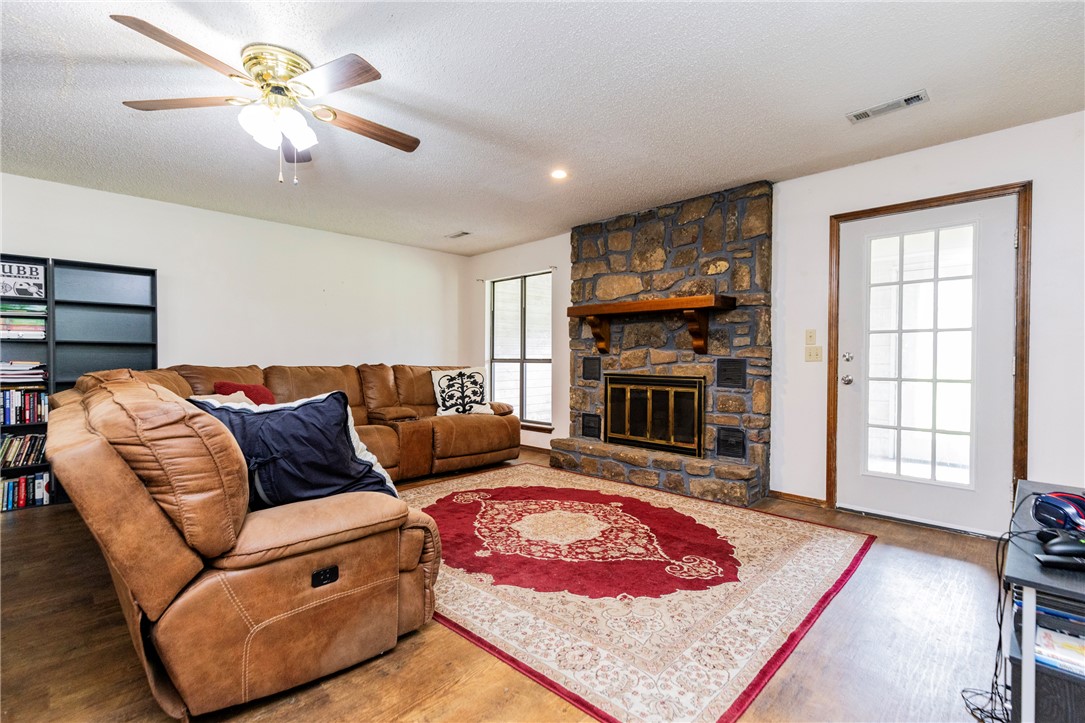 Quail Run Add Ph I Rogers - Residential