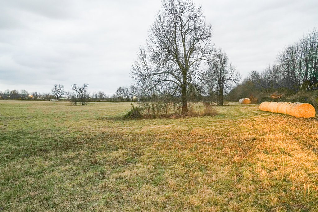 . - Land