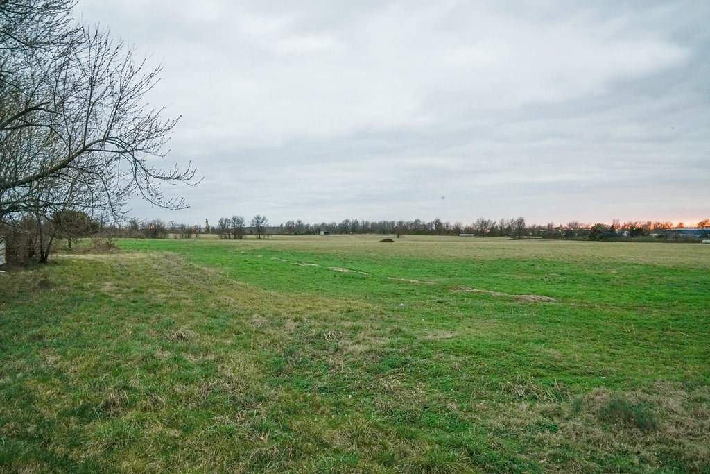 . - Land