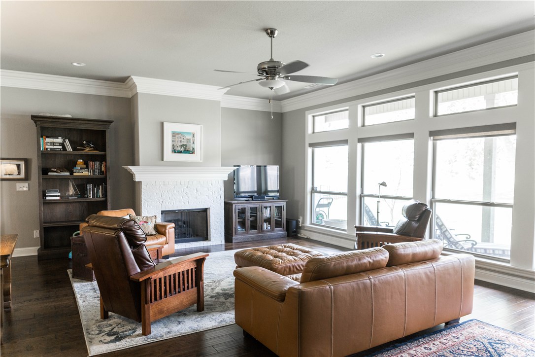 Waterford Estates At Hissom Ranch - Residential