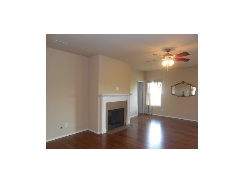 Lakewood Crossing Sub Ph 1 Rogers - Residential Lease