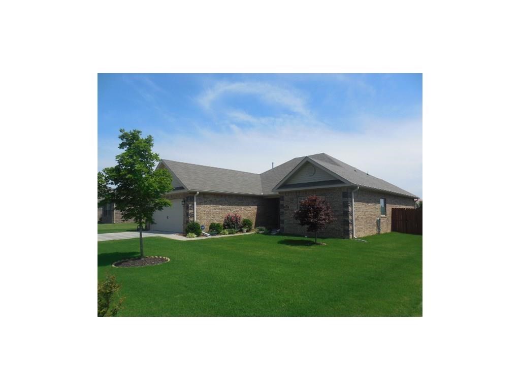 Lakewood Crossing Sub Ph 1 Rogers - Residential Lease