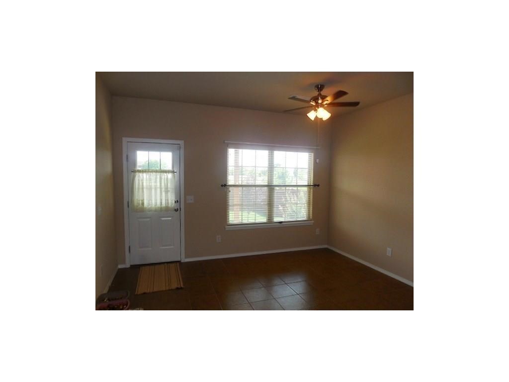Lakewood Crossing Sub Ph 1 Rogers - Residential Lease