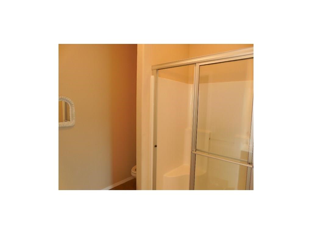 Lakewood Crossing Sub Ph 1 Rogers - Residential Lease