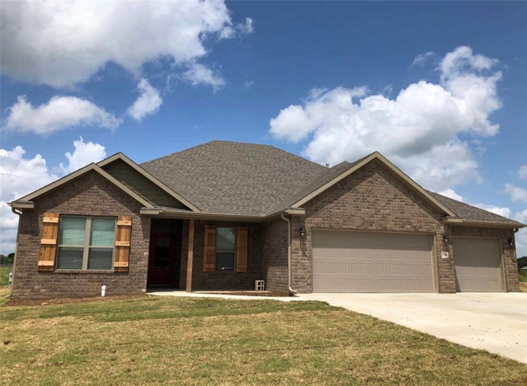 New Construction in Tontitown. 3 Bedrooms, 2 Full baths and a 3 Car Garage. Very popular floor plan that has the Master Closet and Laundry Room connected. Full Fence. Blinds. Gutters. Springdale Schools.