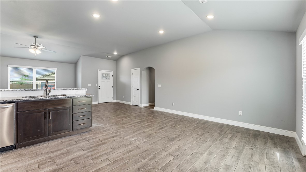 Grand Estates - Residential