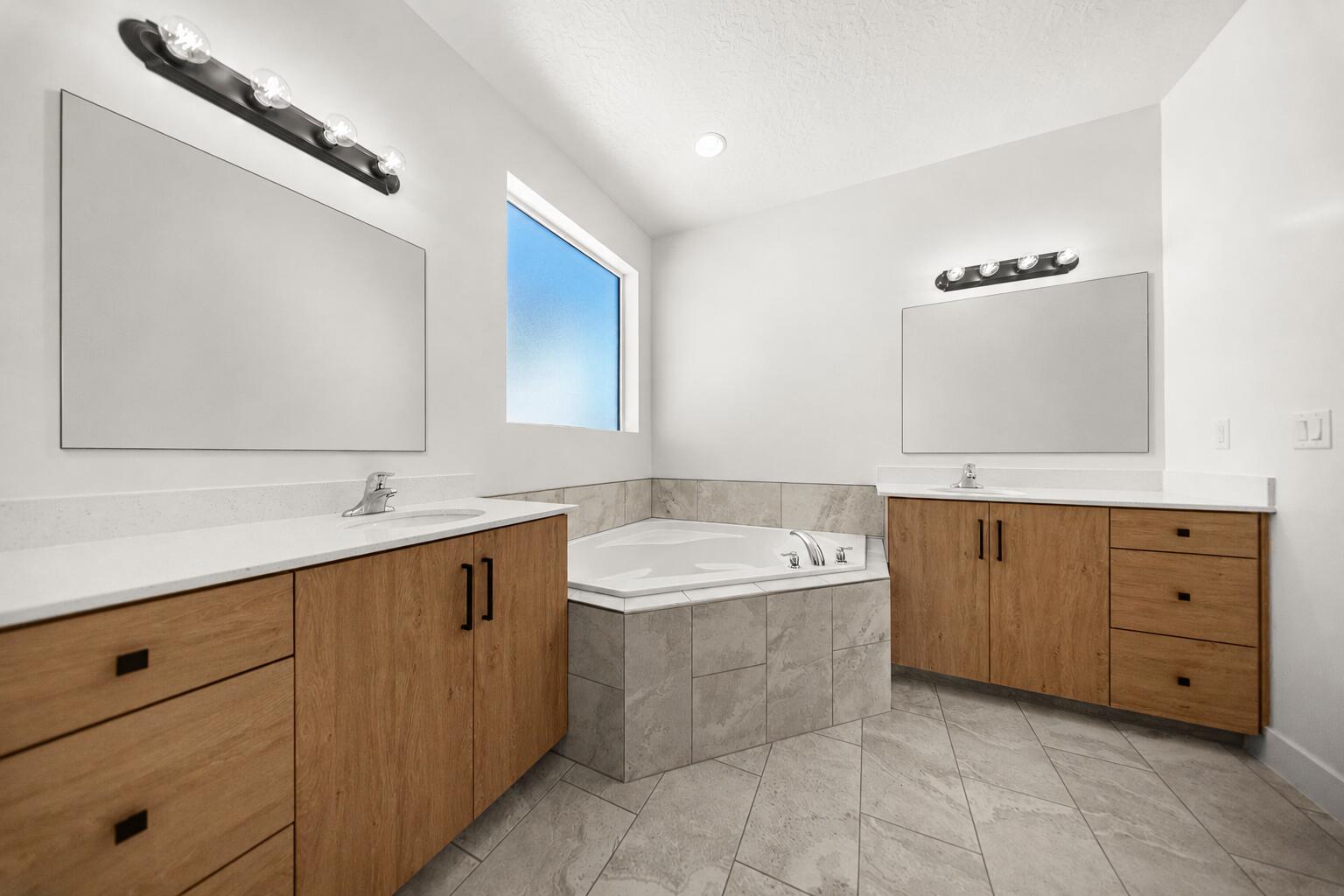 WHITE HILLS SUB - Residential